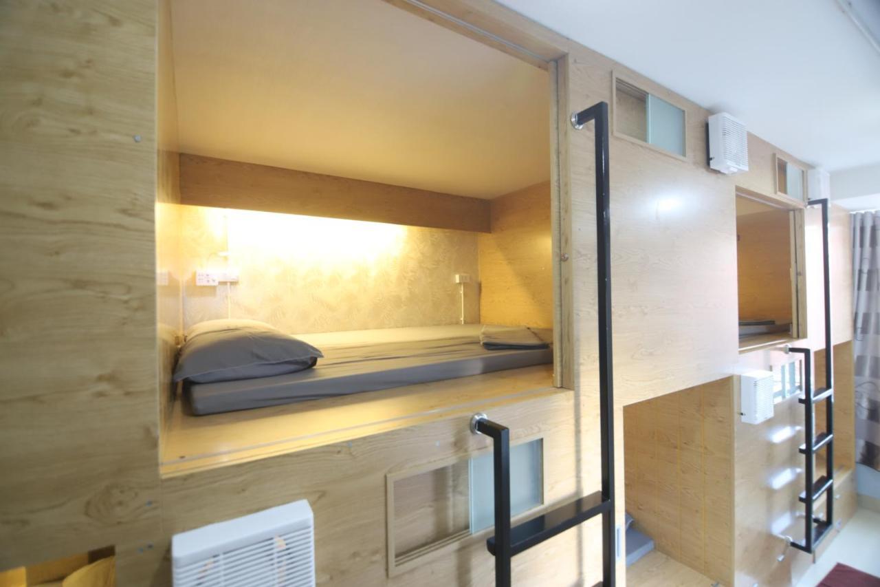 TrangTien Hostel Hanoi Buitenkant foto